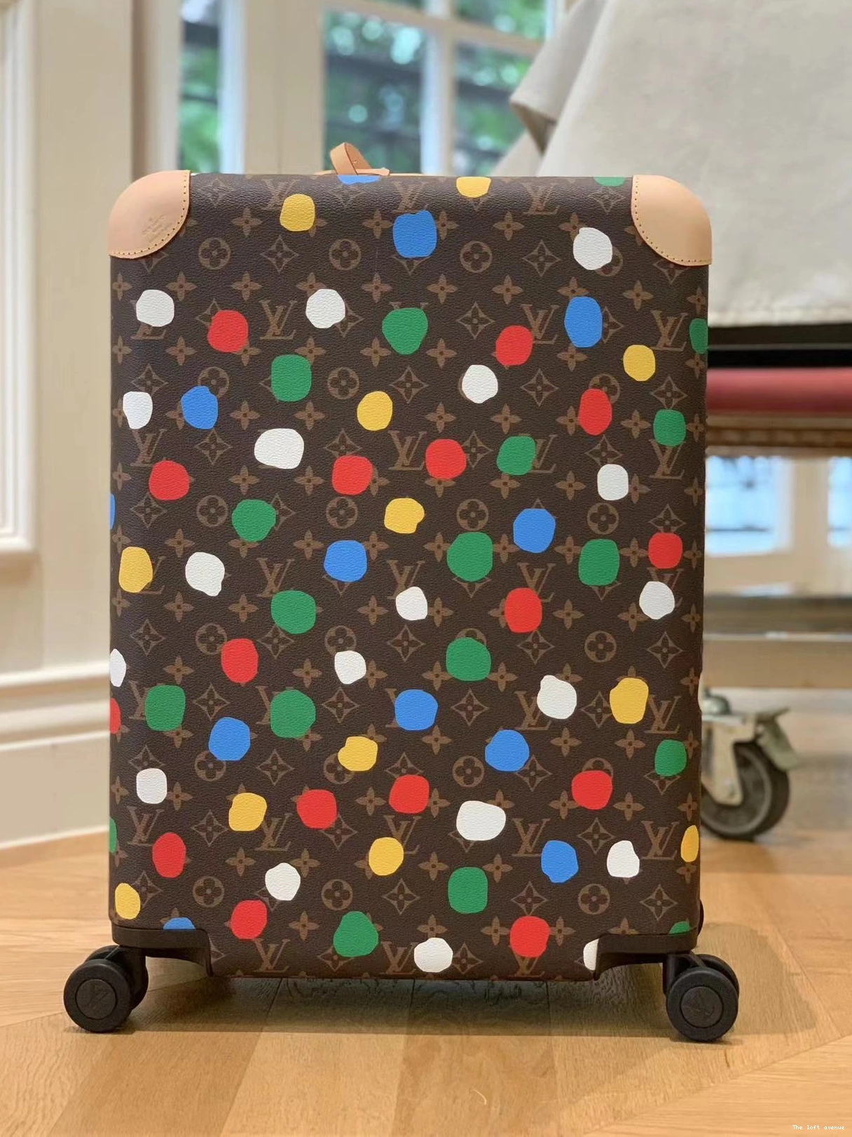YAYOI 37L POLKADOT CUSTOM SUITCASE HORIZON 55 CABIN 0822